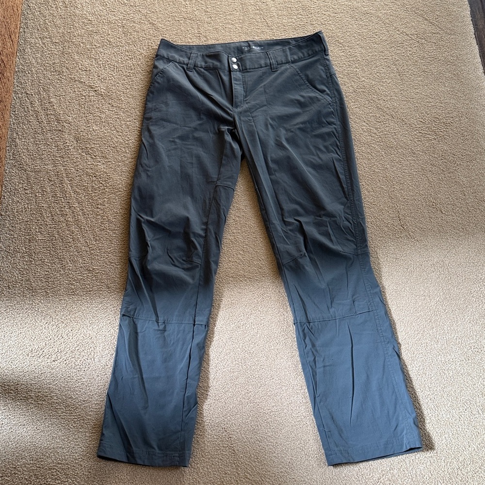 Columbia Women’s Saturday Trail Stretch Pant; Grey, Size 12, EUC